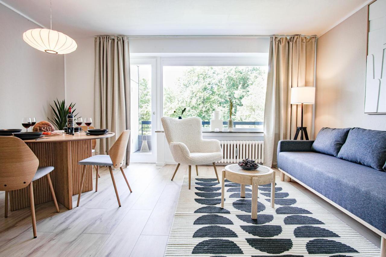 Homefy Feel-Good Apartment - Own Parking, Balcony And Garden エッセン エクステリア 写真