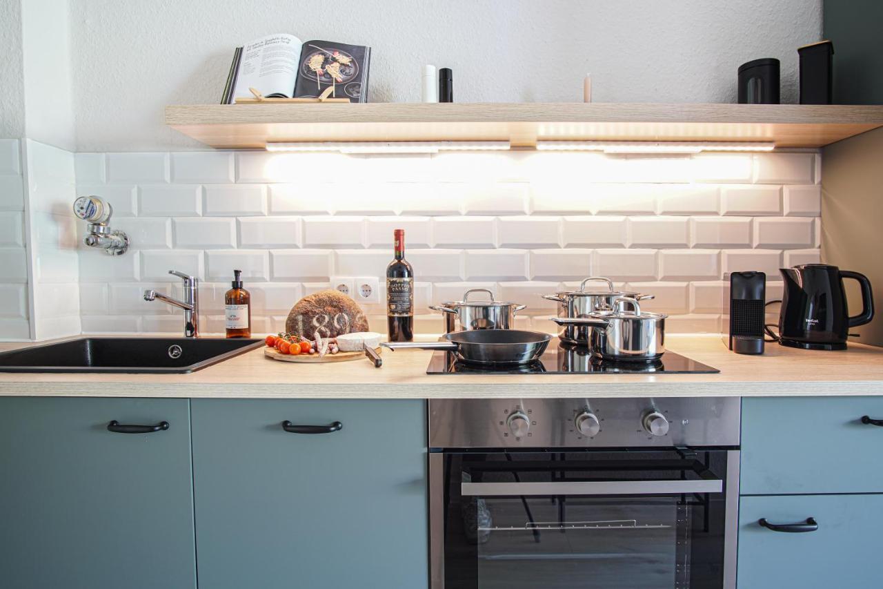 Homefy Feel-Good Apartment - Own Parking, Balcony And Garden エッセン エクステリア 写真